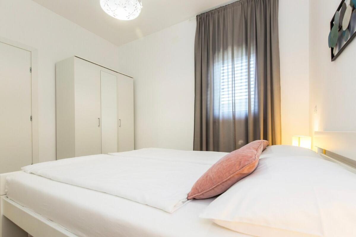 Istria Sea Side Apartment 210 & 209 Labin  Room photo
